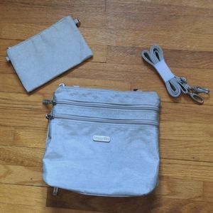 NWOT Silver Baggallini Crossbody Purse Bag